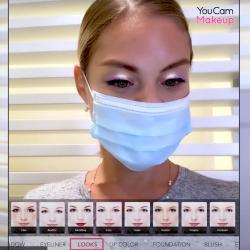 Thumbnail-Photo: AR: Touchless virtual makeup try-on solutions...