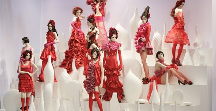 Mannequins – Colorful, diverse and sustainable - iXtenso – retail trends