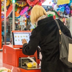 Thumbnail-Photo: The self-checkout paradox – faster or slower?...