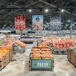 Thumbnail-Photo: Meijer unveils newly-remodeled Rockford Supercenter...