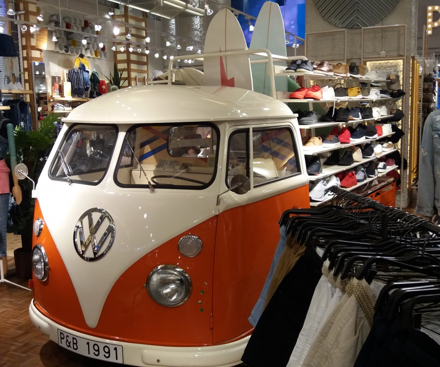 Photo: What shop design can look like: Pull & Bear in Ourense, Spain...