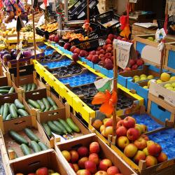 Thumbnail-Photo: Local food: consumers demand it, grocers need it...