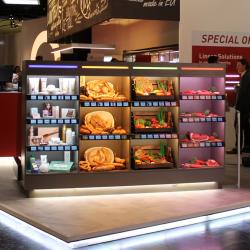 Thumbnail-Photo: Invisible light sources and dynamic lighting solutions in retail stores...
