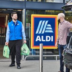 Thumbnail-Photo: ALDI to trial click and collect