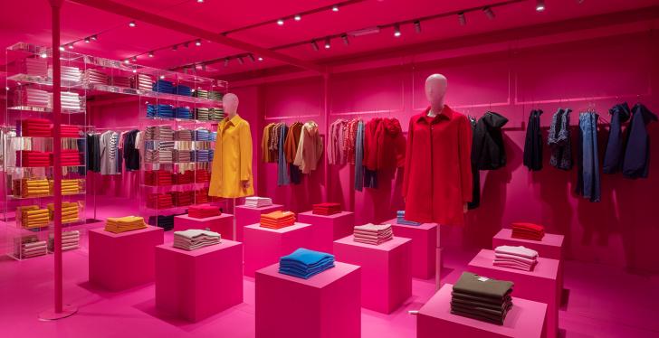Photo: Benetton offers customers a new metaverse experience...