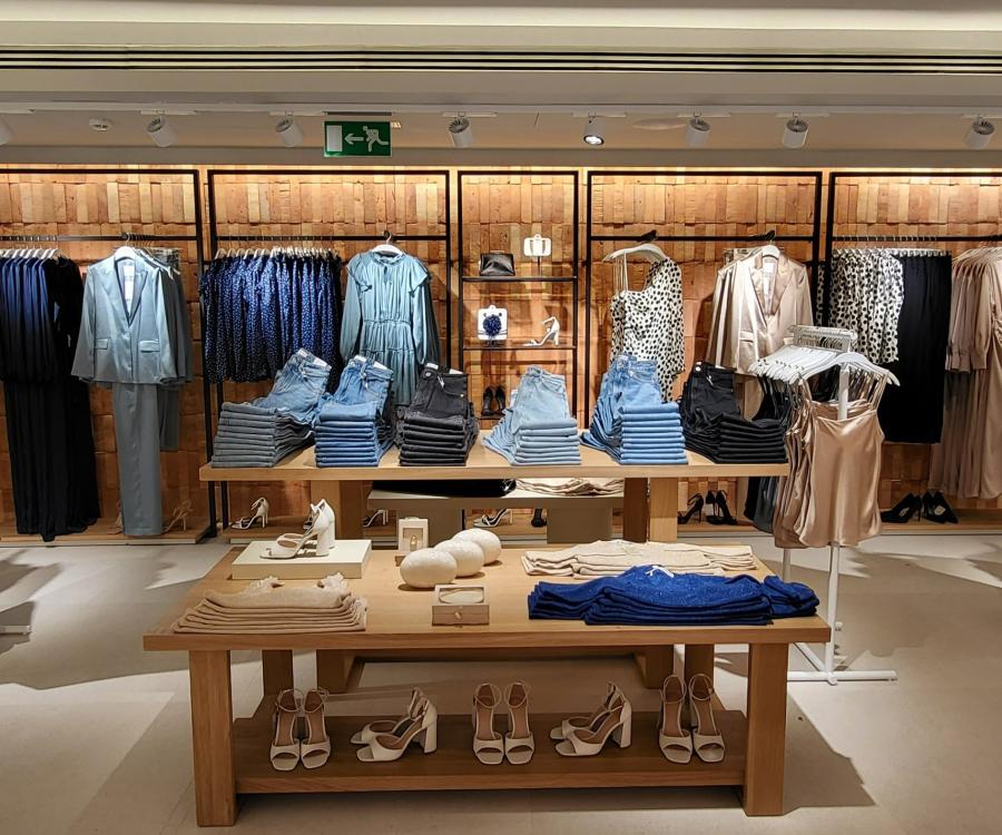 Photo: Mango renovates its flagship store with New Med concept...