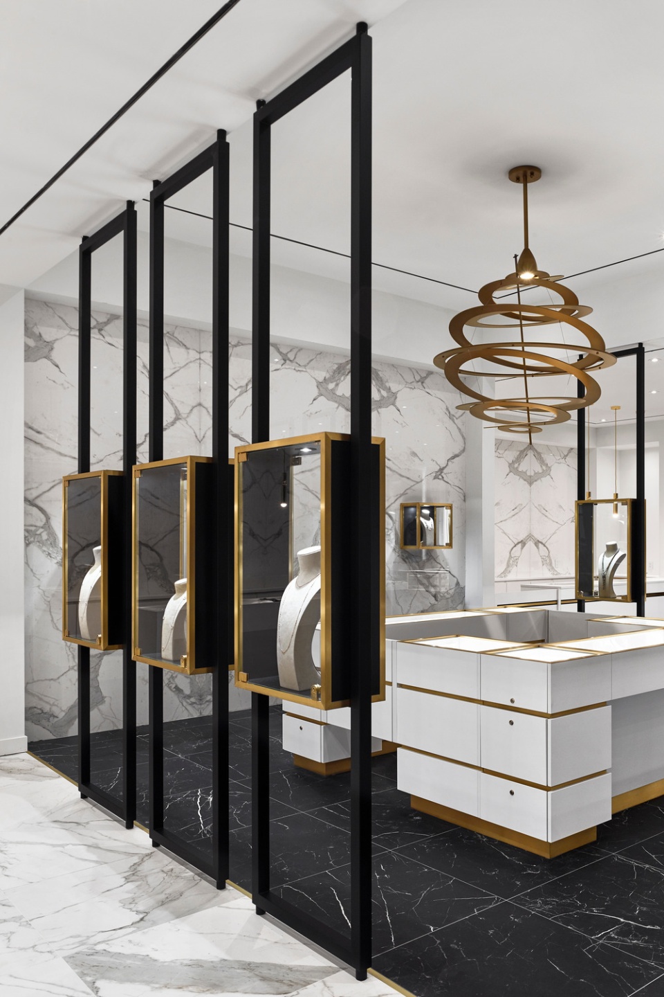 Cecconi Simone Inc. design: A dream in white and gold - iXtenso – retail  trends