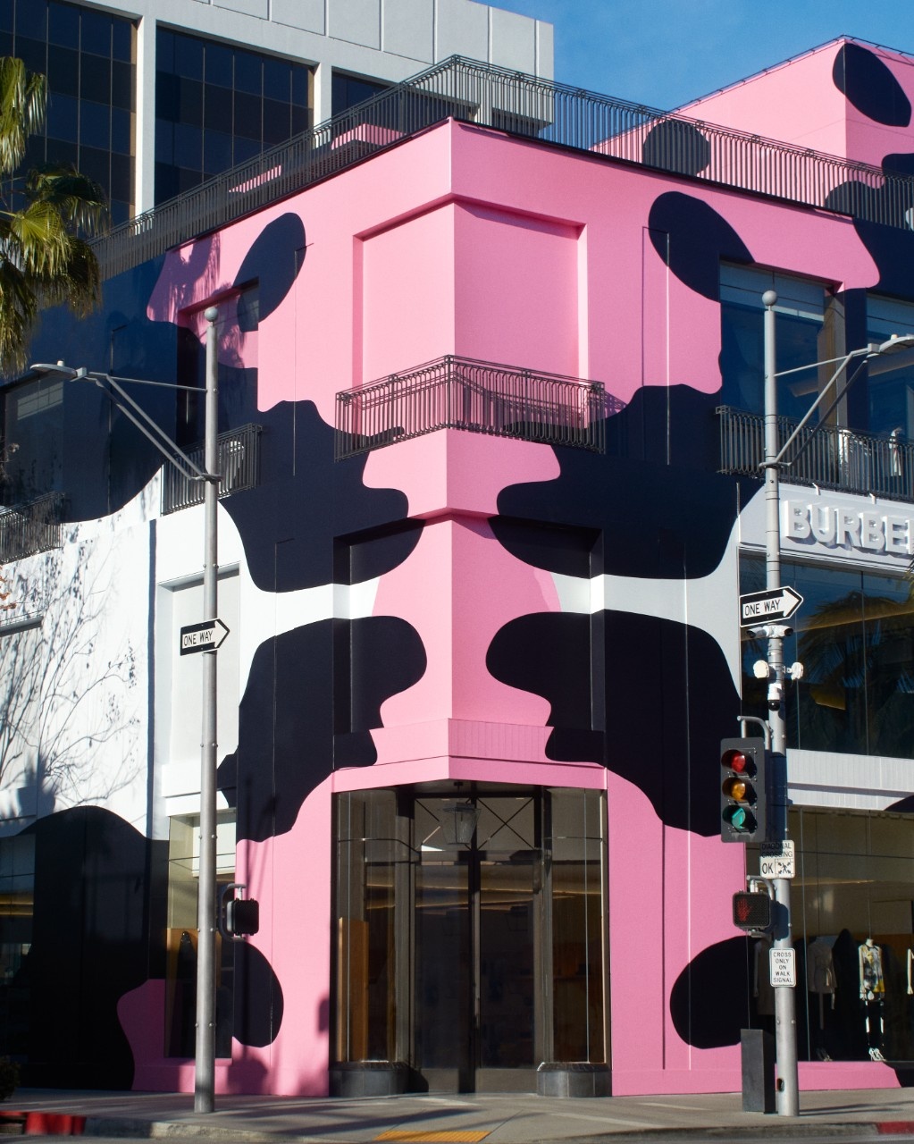 Louis Vuitton Returns to Rodeo Drive With a Whimsical New Pop-up