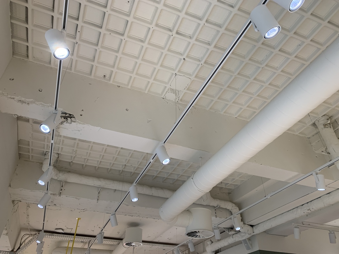 Resource-saving ceiling.