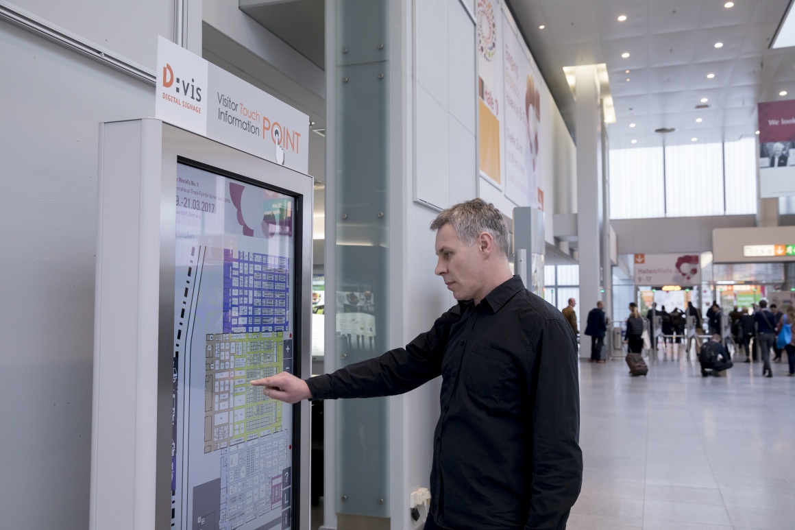 The D:vis information points of Messe Düsseldorf have been equipped with...