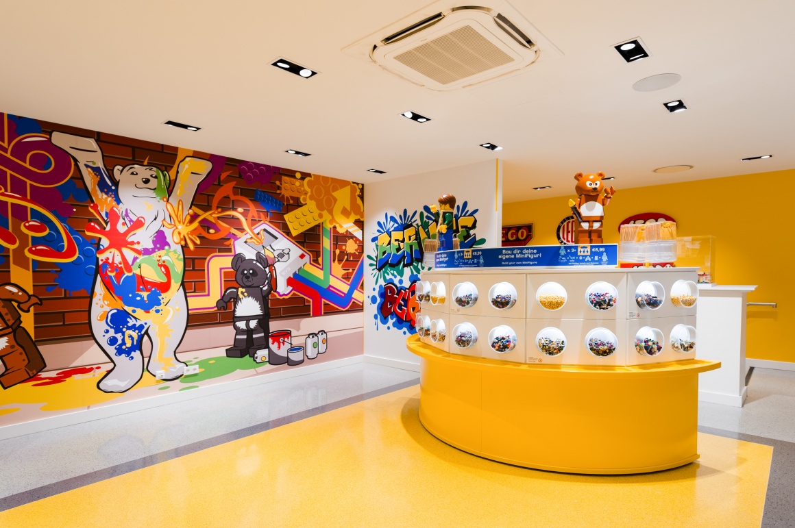 Lego deals flagship store