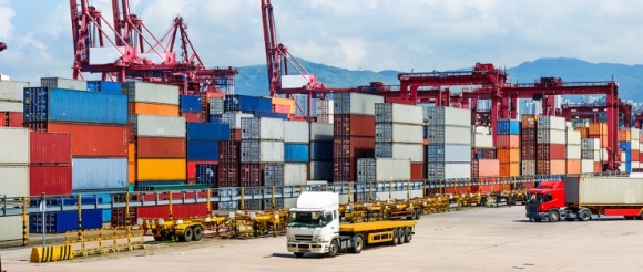 Photo: Retail imports to grow 4.5 percent in first half of 2016...