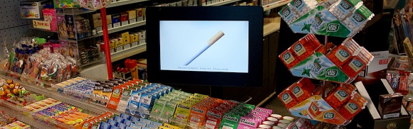 Photo: screenFOODnet present digital signage for retail...