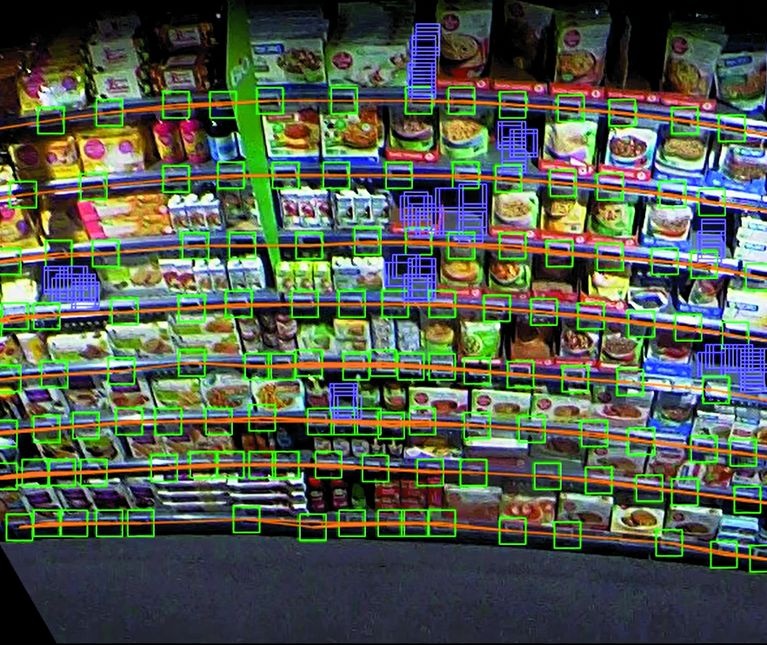 Foto: Warenregal im Supermarkt mit virtuellen farbigen Markierungen; copyright:...