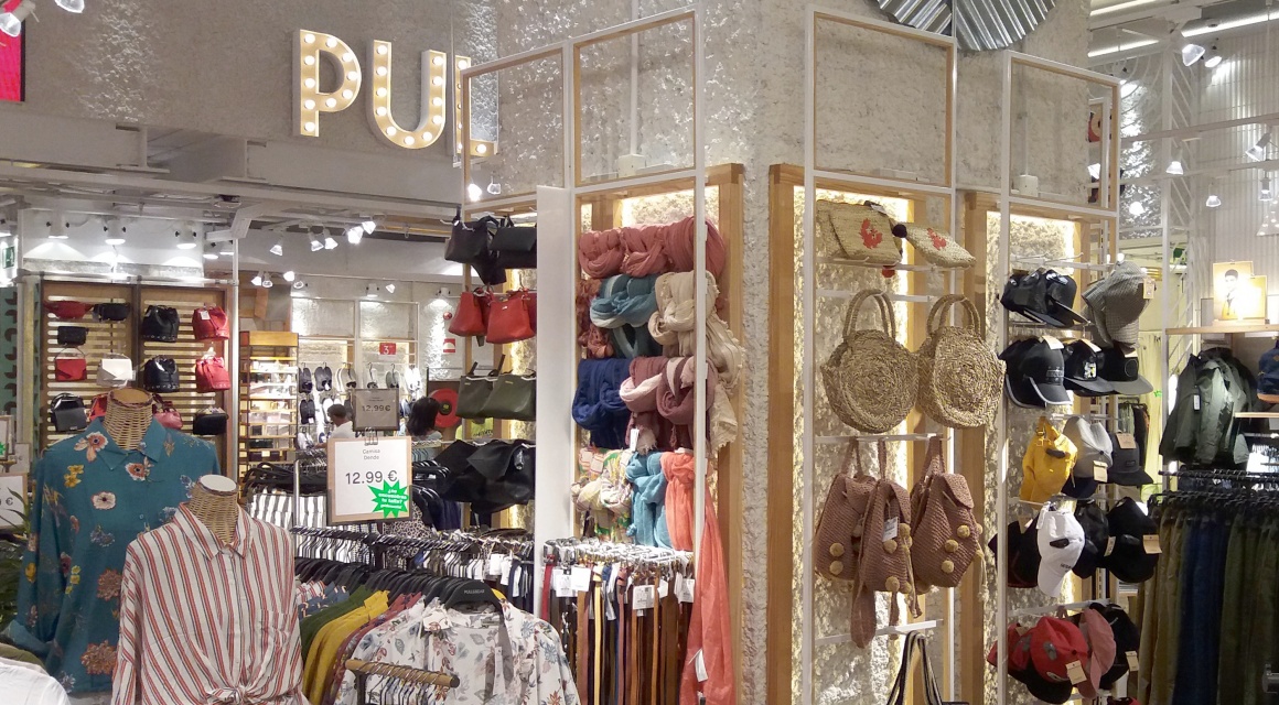 Pull & Bear store, Barcelona – Spain