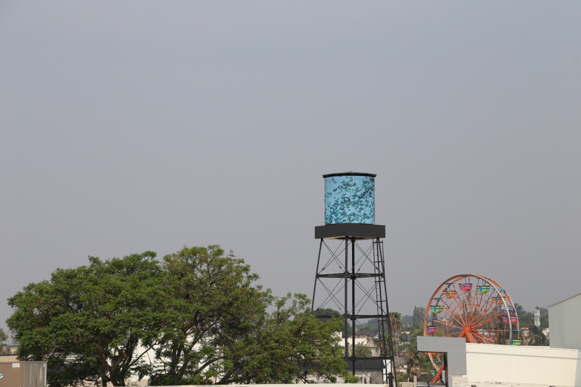 The elevated tank in the evening; copyright: Kolo