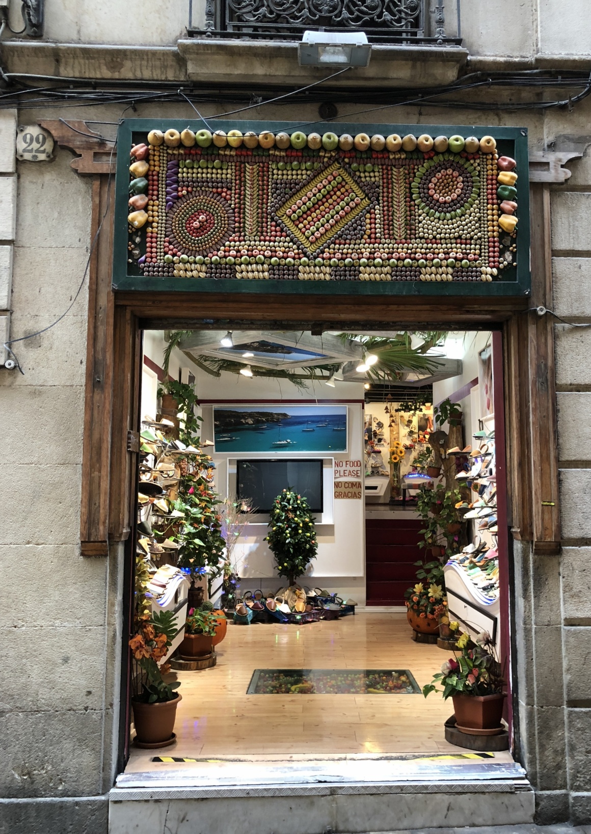 Entrance door to a shoe shop